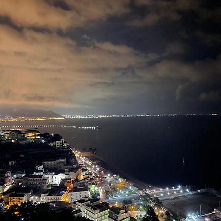 Oasi Del Mare Apartman Vietri Kültér fotó